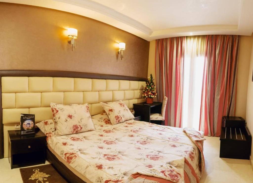 Hotel La Luna — 1