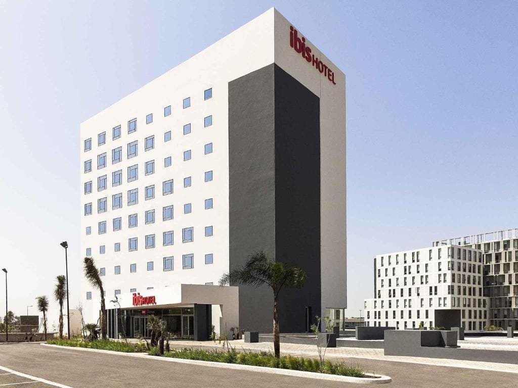 Ibis Casanearshore — 1