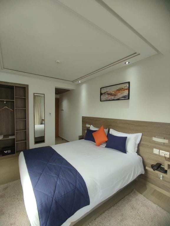 LOTUS HOTEL Casanearshore — 2
