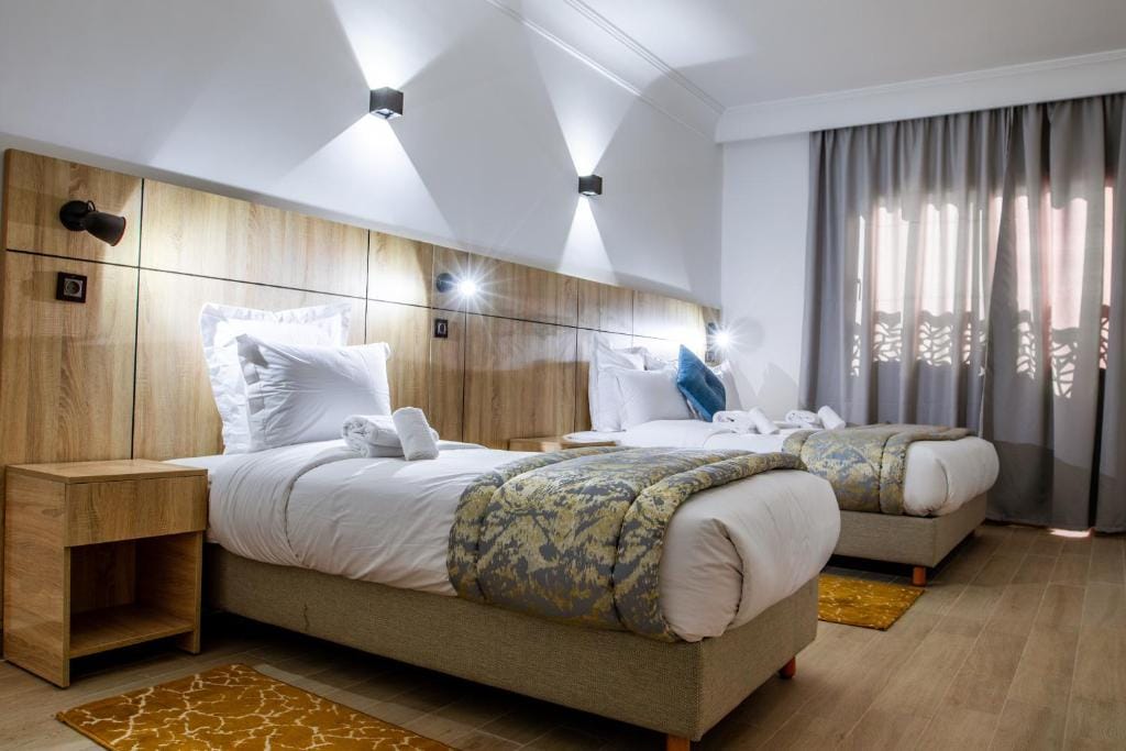 Karam City Hotel — 1