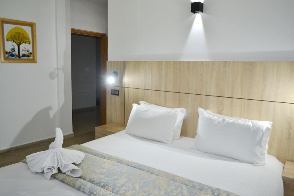 Karam City Hotel — 4