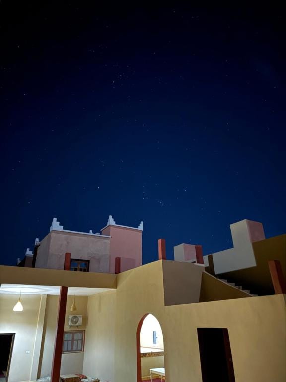 Riad Azwaw