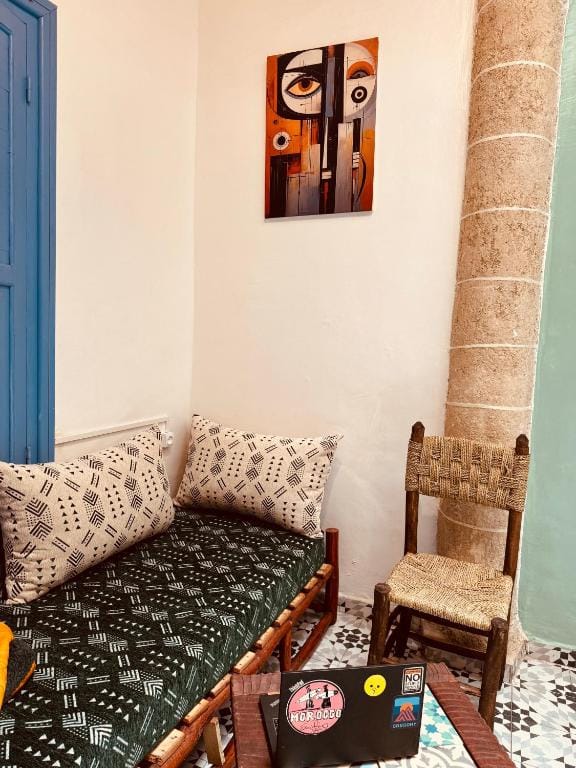 essaouira van hostel — 5