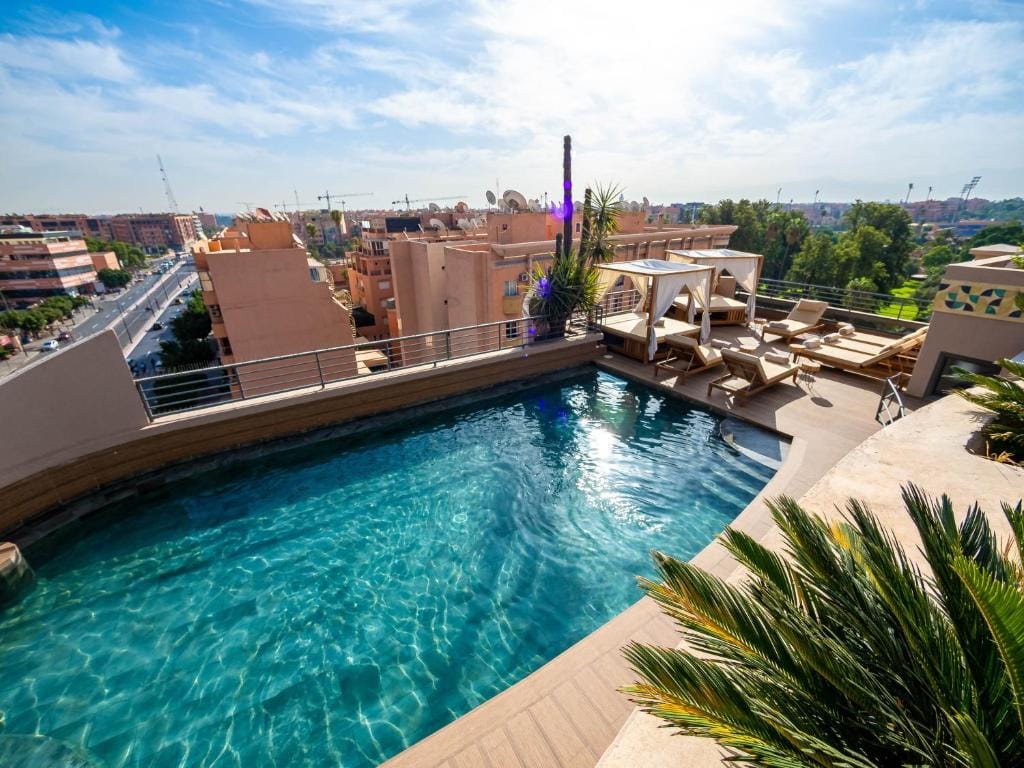 Fashion Boutique Hotel — 1