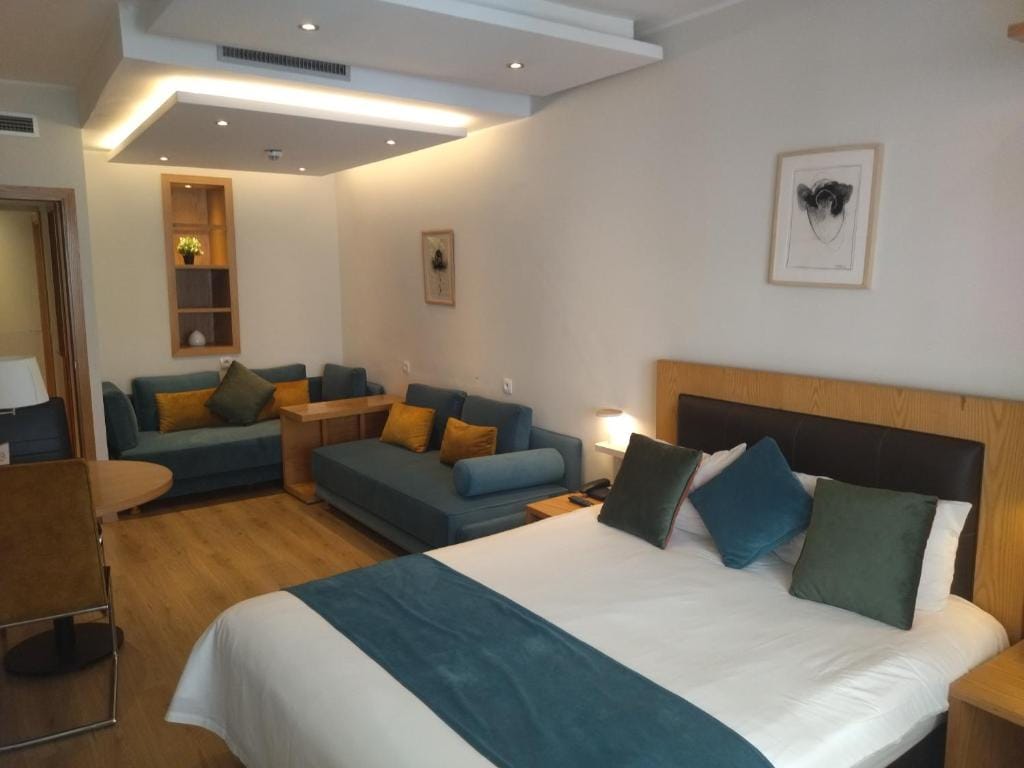 Le Pietri Urban Hotel — 2