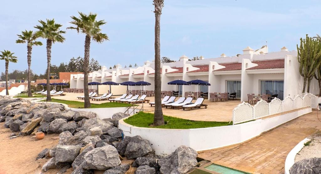 L' Amphitrite Palace Beach Resort & Spa — 3