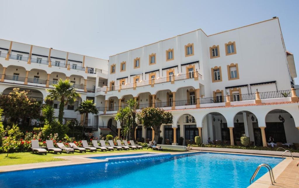 El Minzah Hotel — 1