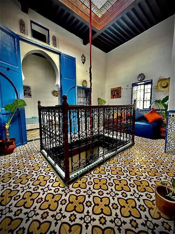 Riad borj blue — 1